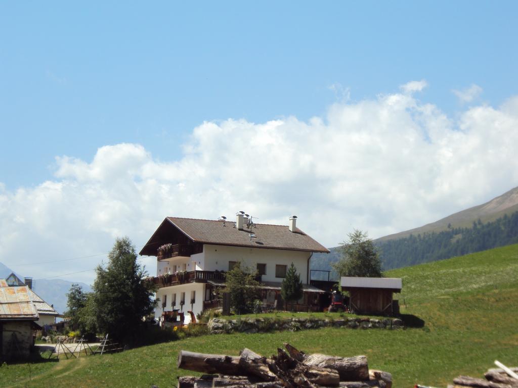 Haus Fliri Hotel Curon Venosta Exterior foto
